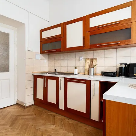 Apartment Victory Castle *